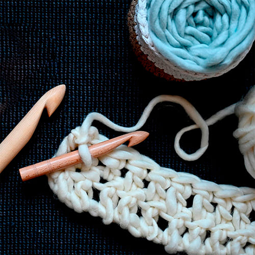 KnitPro Jumbo Birch Crochet Hook 